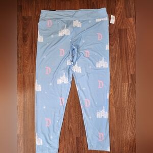 Disneyland Parks Castle Leggings NWT Light Blue And‎ Pink